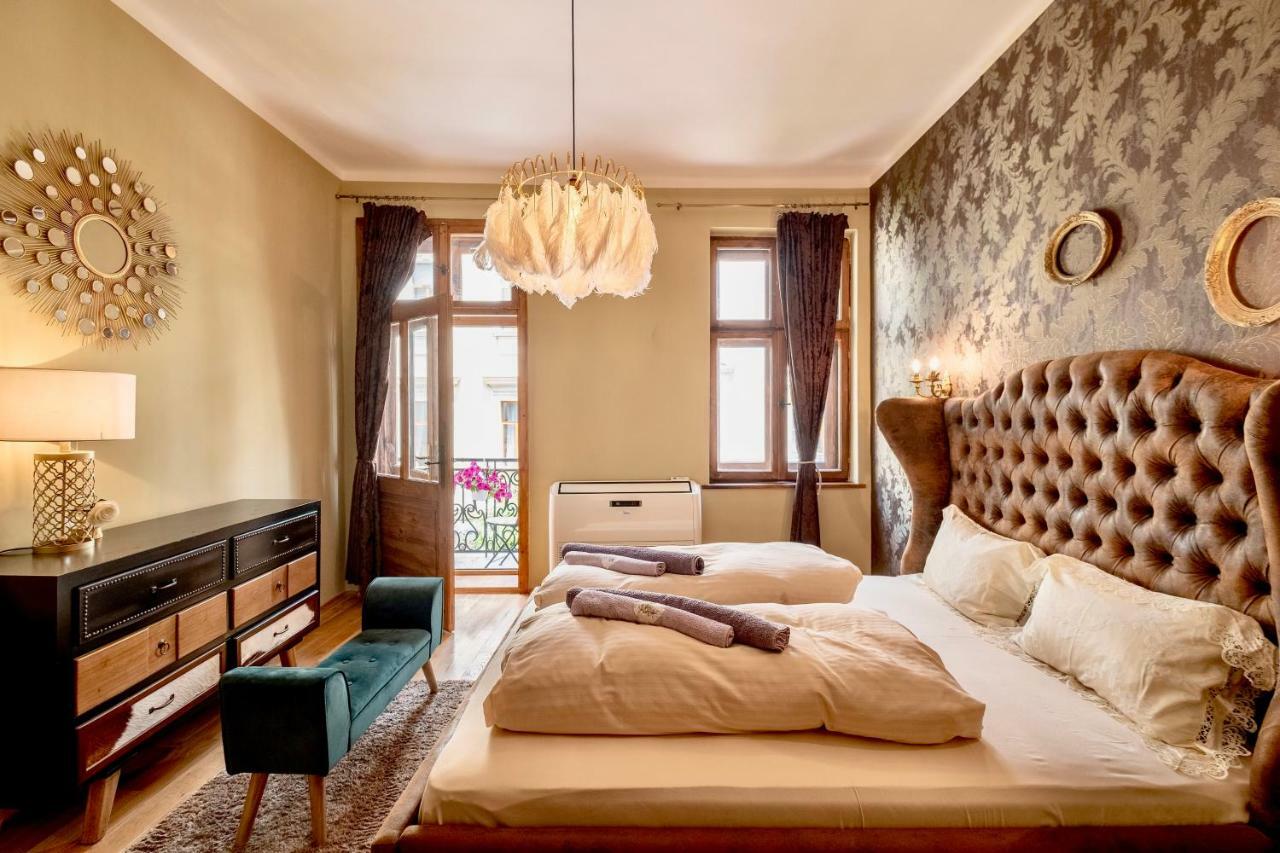 Center Stylish 3 Bedroom * Sofia