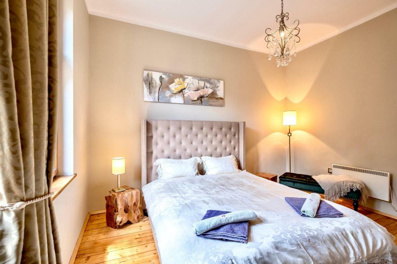 Center Stylish 3 Bedroom * Sofia